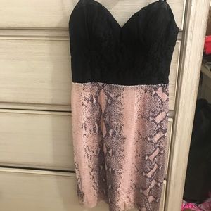 Marilyn Monroe - Black/Pink Snakeskin mini dress